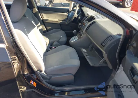 2009 Nissan Sentra 2.0 from USA, damaged, VIN 3N1AB61E79L652595